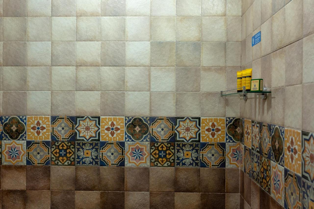 Kstdc Hotel Mayura Adilshahi Bijapur Exteriér fotografie