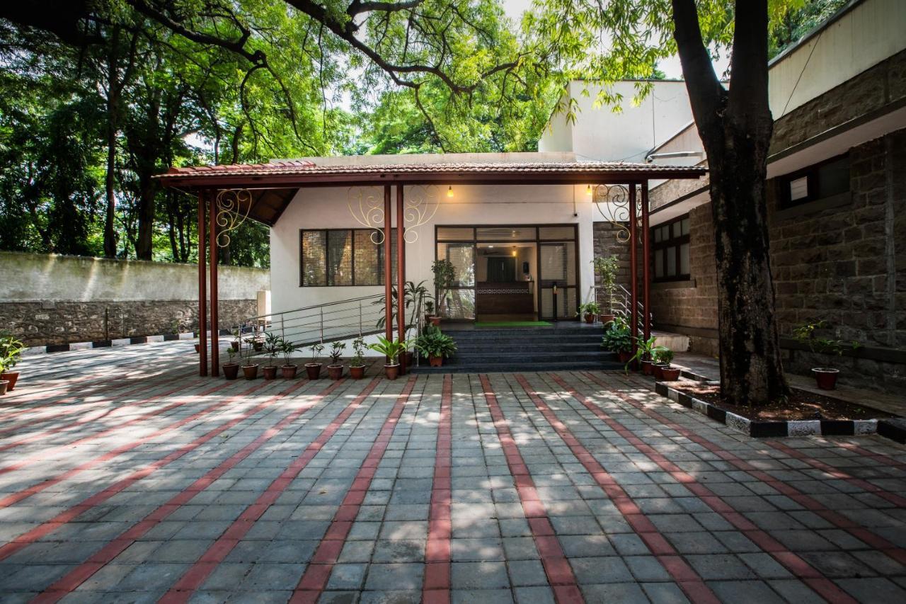 Kstdc Hotel Mayura Adilshahi Bijapur Exteriér fotografie
